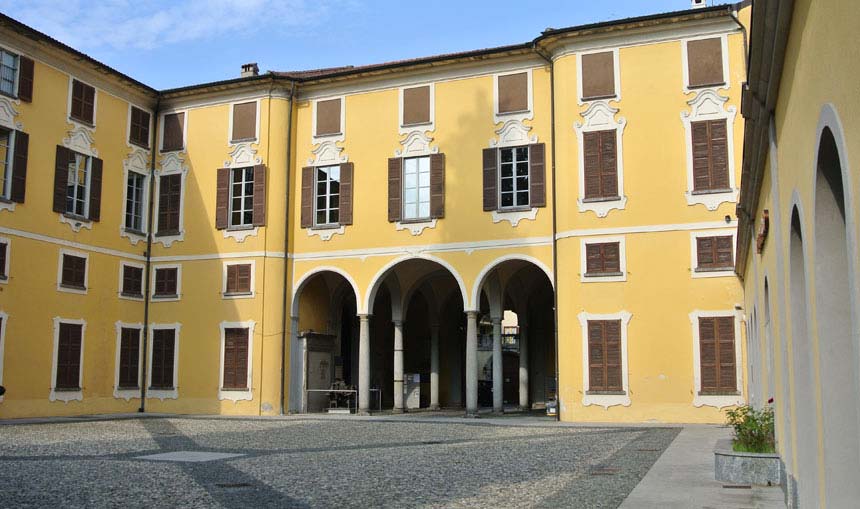 palazzo_belgiojoso_cortile-interno