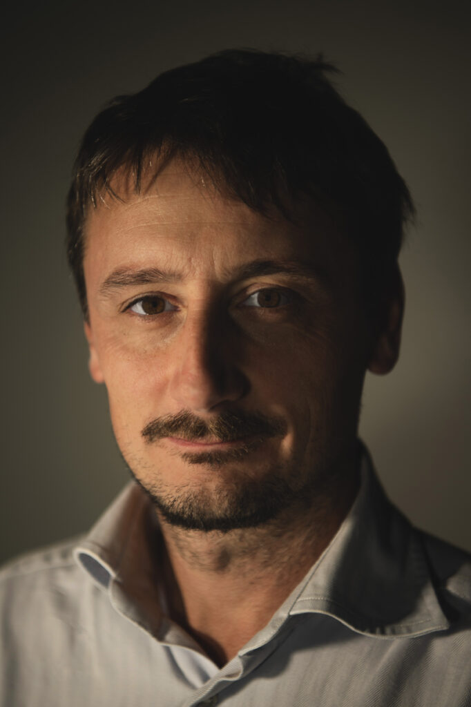 Alessandro Grassani, fotografo e giornalista visivo