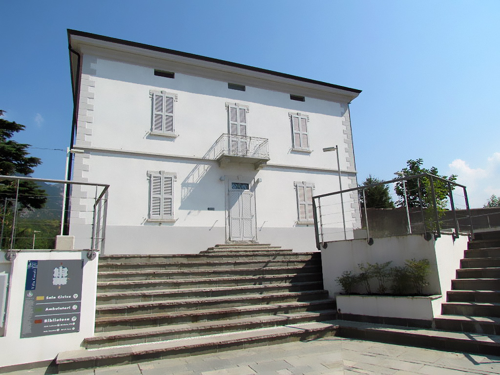 Villa Canali, Civate